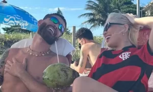 Léo Pereira pede bÃªnção para casamento de Karoline Lima durante viagem a Fortaleza