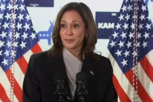 Kamala Harris ataca Donald Trump em primeiro comício eleitoral como pré-candidata