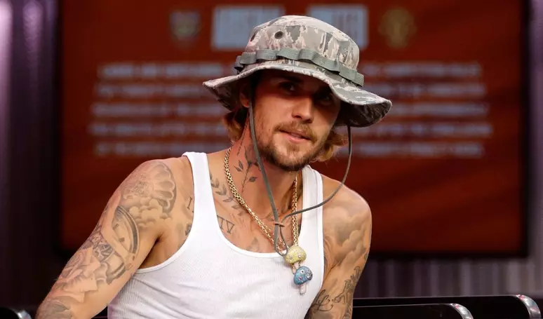 Justin Bieber explode contra paparazzi e desabafa: “Vocês não se importam com seres humanos”