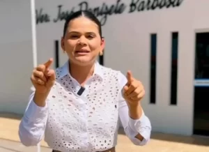 Ex-primeira dama Blena Ludymilla oficializa candidatura Ã  Prefeitura de Bandeirantes