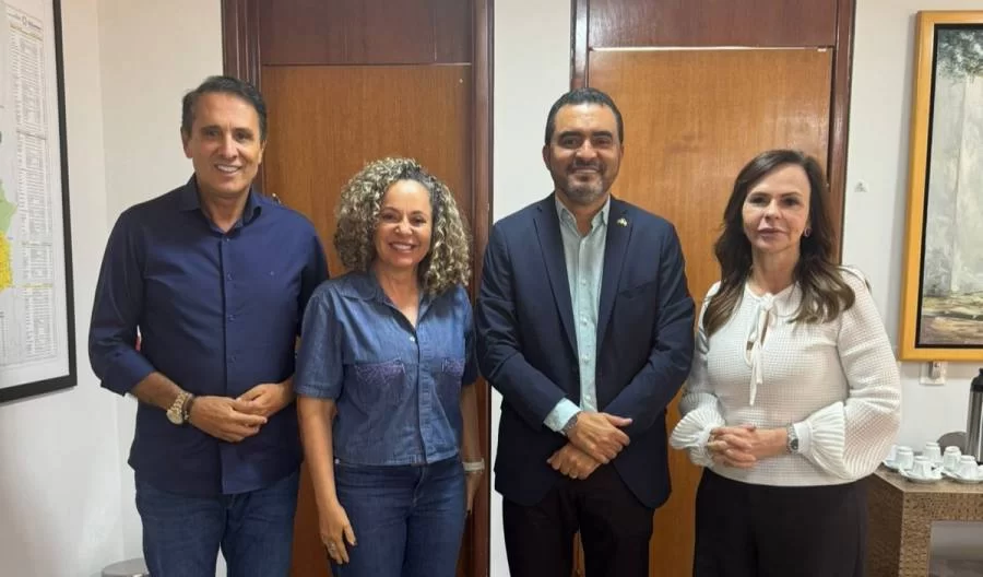 Josi Nunes se reúne com governador Wanderlei Barbosa para discutir parcerias entre Gurupi e o estado