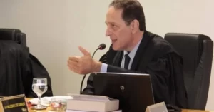 Asmeto vem a pÃÂºblico esclarecer que ex-juiz JoÃÂ£o Olinto nunca integrou a magistratura do Estado