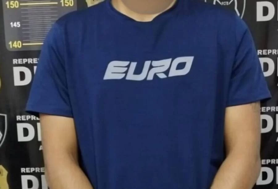 Mulher pode pegar até 8 anos de prisão após inventar roubo de celular para acobertar namorado