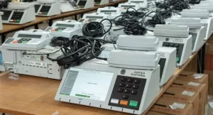 Urnas começam a chegar em Palmas como preparação para as eleições municipais