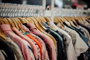 Roupas lideram as preferÃªncias de 60,25% dos presentes para o Dia dos Pais