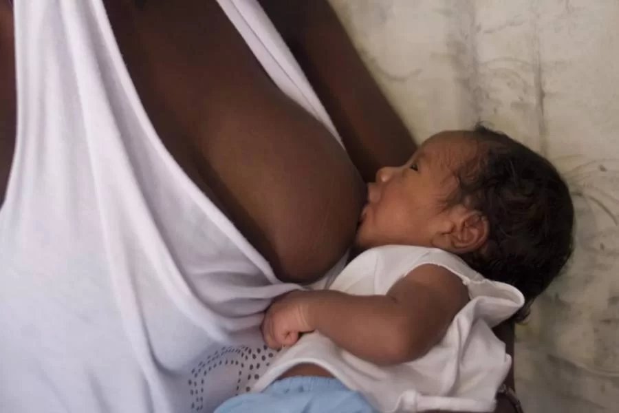 Especialista explica a importÃ¢ncia da campanha Agosto Dourado