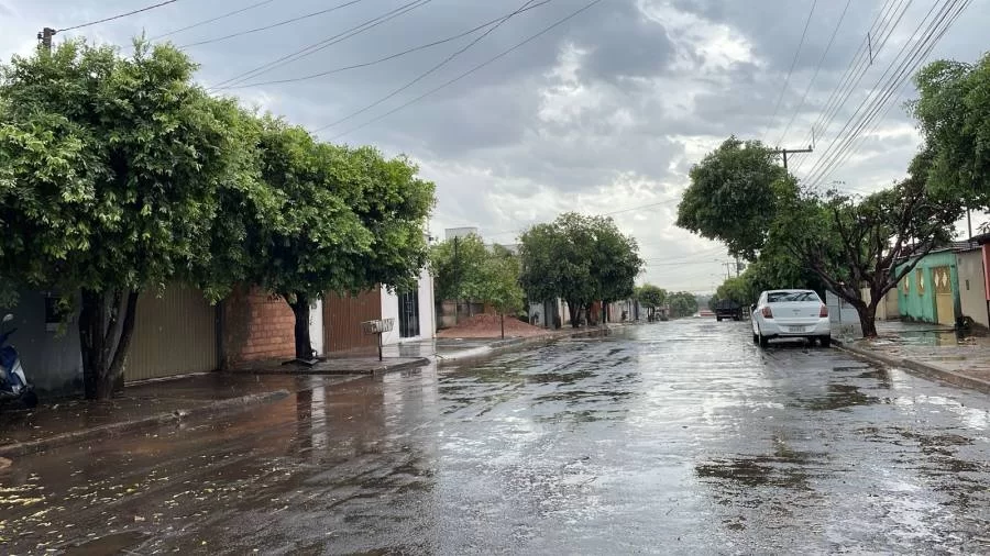 Após período de estiagem 'Chuva do Caju' chega em diversas cidades do Tocantins e traz alívio ao clima seco no estado