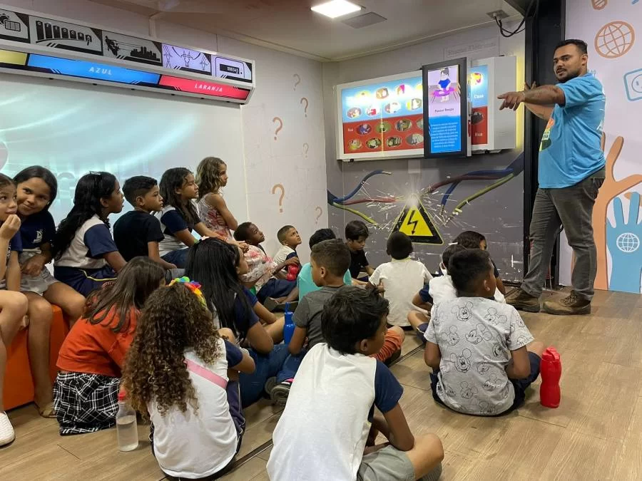 Energisa realiza mais de 35 mil trocas de lÃ¢mpadas e chega a Gurupi e Itaporã