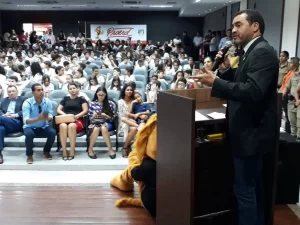 Vice-governador prestigia formatura do Proerd em Palmas e reforÃÂ§a aÃÂ§ÃÂµes do governo