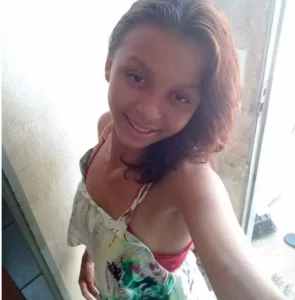 Feminicidio: adolescente grÃÂ¡vida ÃÂ© morta a tiros e pauladas em AraguaÃÂ­na