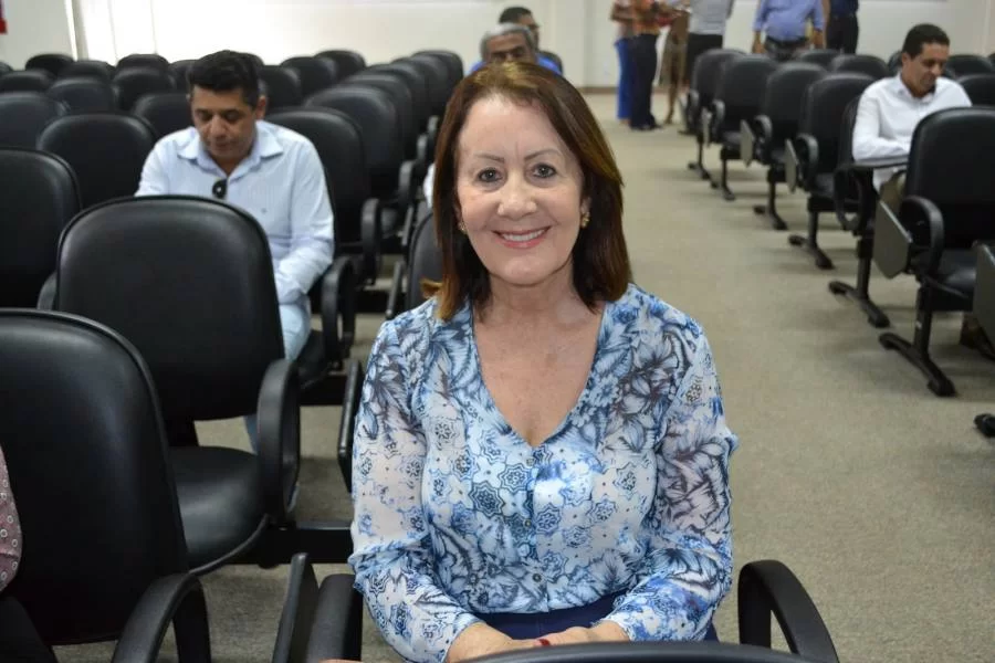 Prefeita de GuaraÃÂ­ se nega a responder SINTET sobre recursos do Fundeb