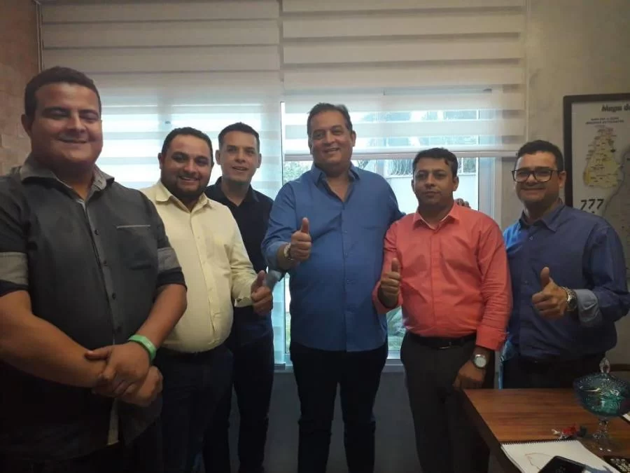 Eduardo Gomes se reÃÂºne com vereadores de Colinas para discutir melhorias para o municÃÂ­pio