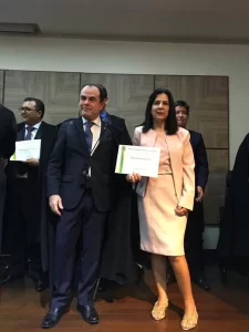 AmÃÂ¡lia Santana ÃÂ© diplomada para seu terceiro mandato na Assembleia Legislativa