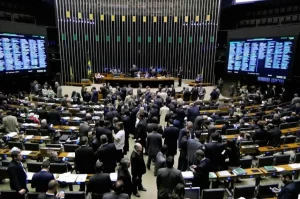 Congresso pode votar vetos e OrÃÂ§amento nesta terÃÂ§a