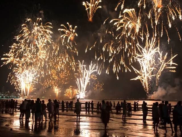 Como Globo, SBT e Record se preparam para o Réveillon 2025: bastidores e novidades