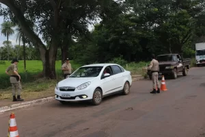 3ÃÂº CIPM realiza operaÃÂ§ÃÂ£o natalina que visa fiscalizar o trÃÂ¢nsito na localidade