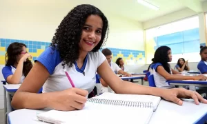 Aberto prazo para renovaÃÂ§ÃÂ£o de matrÃÂ­culas na Rede Estadual de Ensino