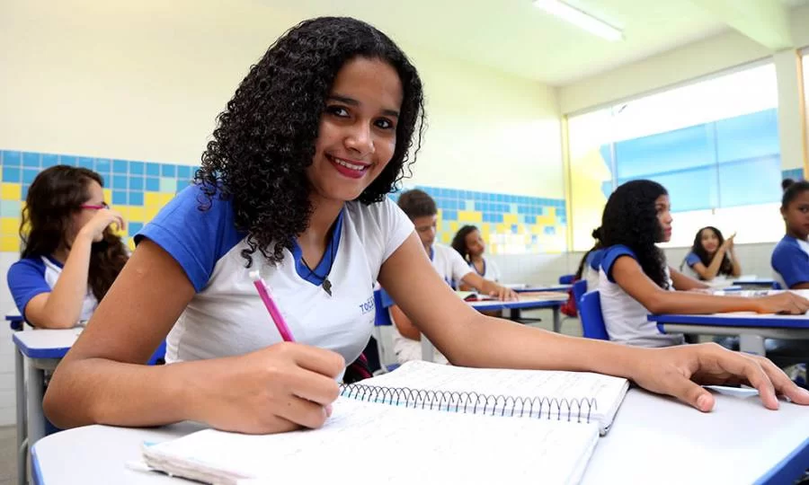 Aberto prazo para renovaÃÂ§ÃÂ£o de matrÃÂ­culas na Rede Estadual de Ensino