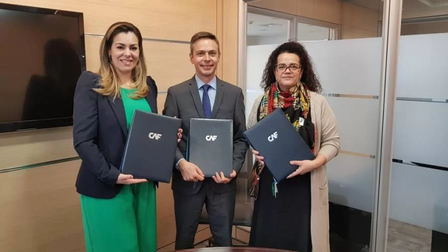 Prefeita Cinthia Ribeiro assina contrato com CAF e Palmas vai virar canteiro de obras com liberaÃÂ§ÃÂ£o de recurso