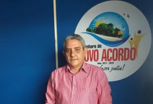 Prefeito de Novo Acordo 'Dotozim' ÃÂ© baleado com tiro na cabeÃÂ§a; Suspeito jÃÂ¡ teria ameaÃÂ§ado o gestor por diversas vezes na cidade diz PM