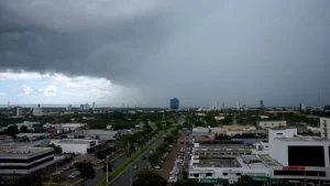 Quinta-feira com previsÃÂ£o de pancadas de chuva e trovoadas no Tocantins, diz INMET