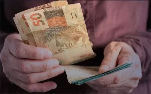 InflaÃÂ§ÃÂ£o entre idosos cresce e fica acima da taxa acumulada pelo IPC-BR