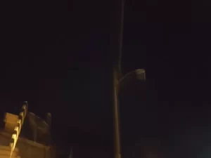 Falta de iluminaÃÂ§ÃÂ£o pÃÂºblica incomoda moradores e vereador de Colinas