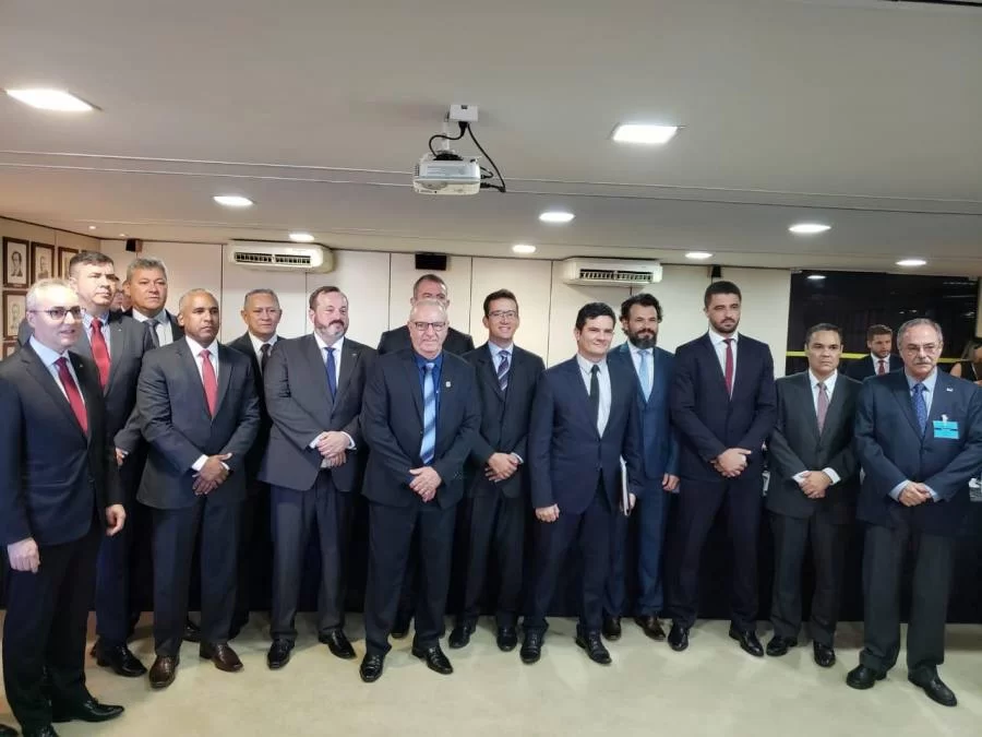 SecretÃÂ¡rio da Cidadania e JustiÃÂ§a se reÃÂºne com ministro SÃÂ©rgio Moro em BrasÃÂ­lia