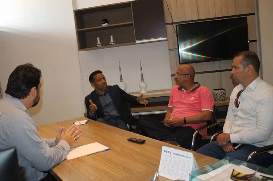 Acipa promove encontro entre empresÃÂ¡rios e presidente do DETRAN-TO