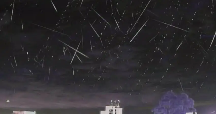 Chuva de meteoros e X lunar: o que observar no céu de maio, segundo astrônomo amador de São Paulo