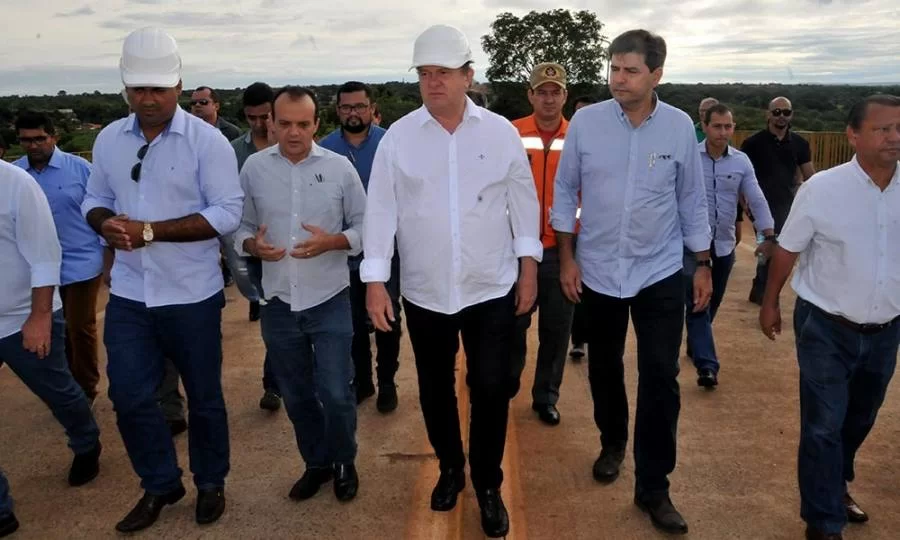 Governador determina interdiÃÂ§ÃÂ£o da ponte de Porto Nacional: "A vida ÃÂ© prioridade"