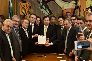 Nova PrevidÃªncia: Idade para aposentadoria pode subir de acordo com expectativa de vida