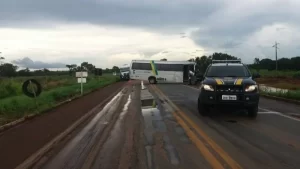 Policia RodoviÃÂ¡ria Federal registra acidente em trecho prÃÂ³ximo a Rio dos Bois