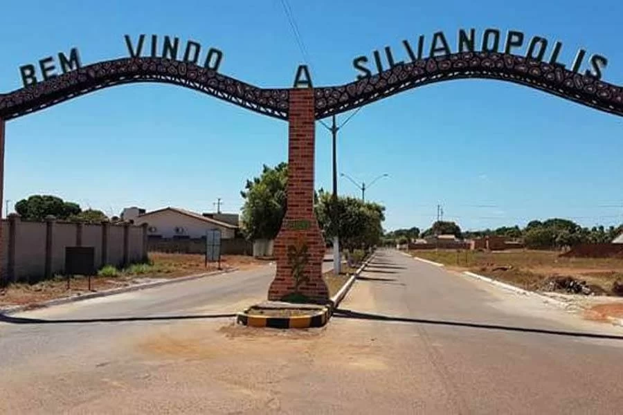 Juiz de Porto Nacional suspende direitos polÃÂ­ticos de ex-prefeito de SilvanÃÂ³polis por atos de improbidade administrativa no municipio