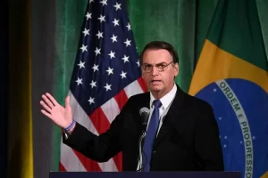 Bolsonaro e Trump se reÃÂºnem hoje na Casa Branca