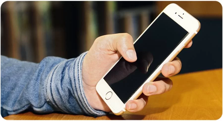 Anatel farÃÂ¡ bloqueio de celulares irregulares oriundos das regiÃÂµes Norte, Nordeste e Sudeste do Brasil;  ServiÃÂ§o comeÃÂ§arÃÂ¡ neste domingo (24/03)