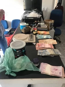 PolÃÂ­cias Civil e Militar deflagram operaÃÂ§ÃÂ£o contra trÃÂ¡fico de drogas no municÃÂ­pio de ItacajÃÂ¡