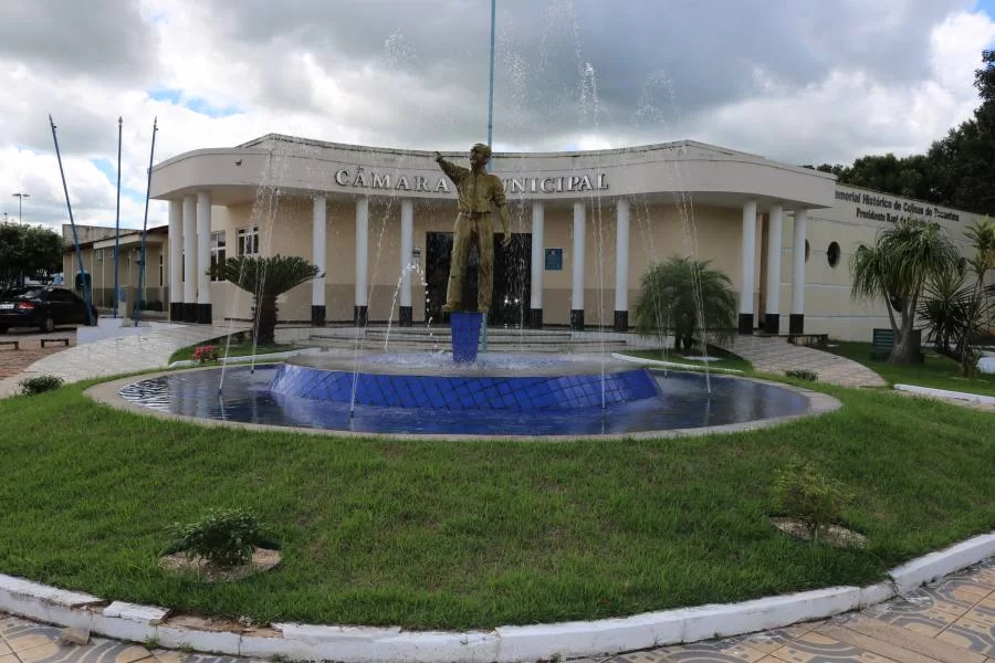 CÃÂ¢mara de Colinas continua sem dar publicidade ÃÂ  folha de pagamento