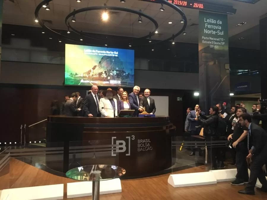 Empresa Rumo arremata trecho de 1,5 mil quilÃÂ´metros da Ferrovia Norte-Sul