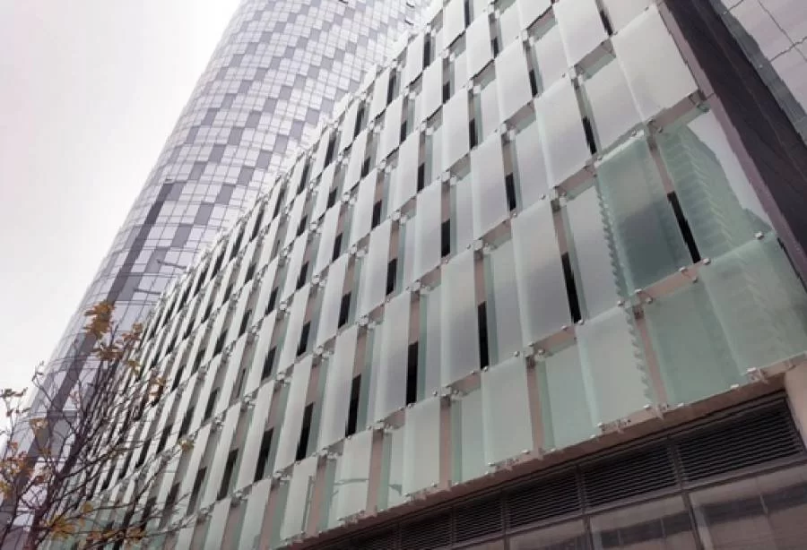 O vidro na arquitetura comercial