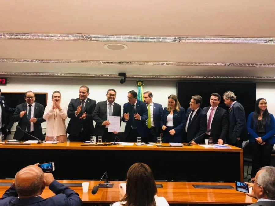 Prefeitos do Tocantins pedem ÃÂ  Bancada Federal que MunicÃÂ­pios sejam prioridades na destinaÃÂ§ÃÂ£o de Emendas