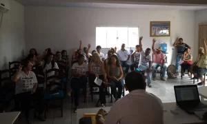 Prefeito de Rio Sono garante reajuste do   salÃÂ¡rio de servidores da saÃÂºde