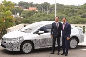 Primeiro carro hÃÂ­brido flex do mundo ÃÂ© lanÃÂ§ado no Brasil