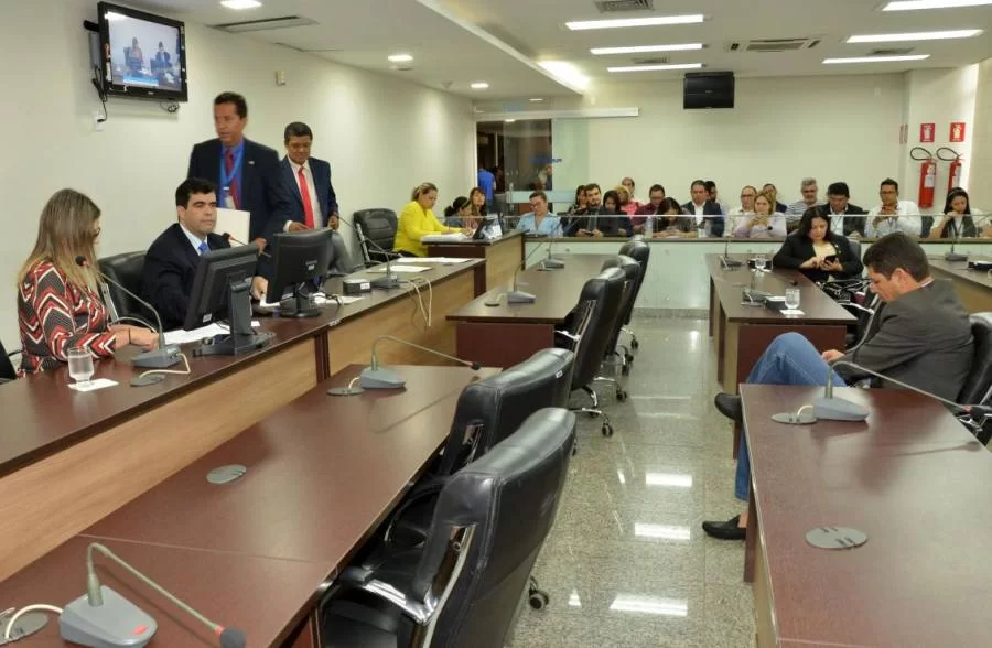 Parlamentares analisam vetos parciais e totais do Executivo