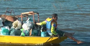 PrÃªmio MÃÂ©rito EcolÃÂ³gico: desafio premiarÃÂ¡ equipe que recolher mais lixo no entorno do lago de Porto Nacional