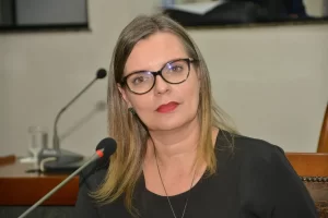 ClÃÂ¡udia Lelis sugere mapeamento turÃÂ­stico do sudeste do Tocantins