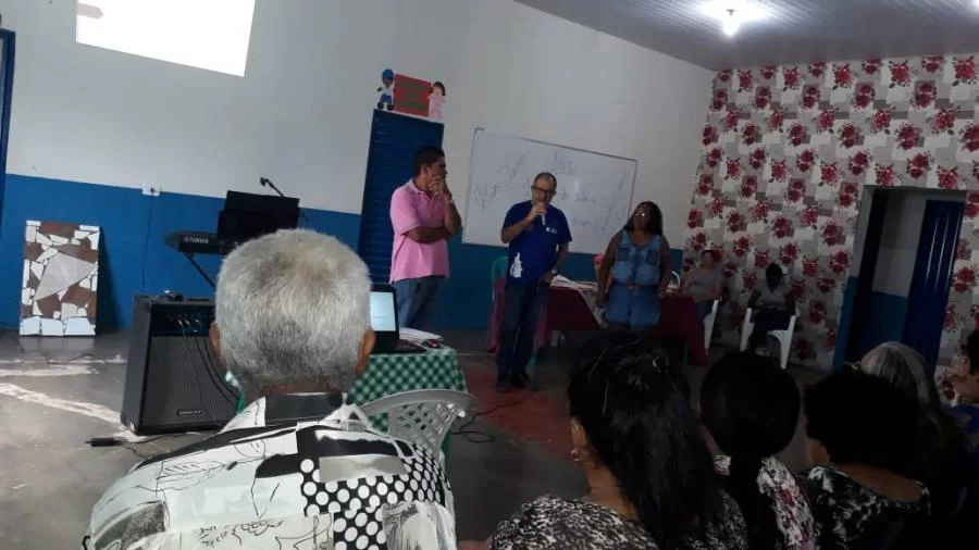 Centro de Direitos Humanos de CristalÃÂ¢ndia realizou palestra em DivinÃÂ³polis-TO