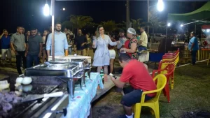 Palmas 30 Anos movimenta cerca de 830 mil reais em vendas no setor de gastronomia somente na Praia da Graciosa