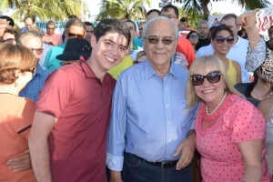 De volta a ParaÃÂ­so, MoisÃÂ©s Avelino ÃÂ© recebido com festa pela comunidade