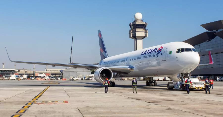 LATAM anuncia voo direto entre Porto Alegre e Lima